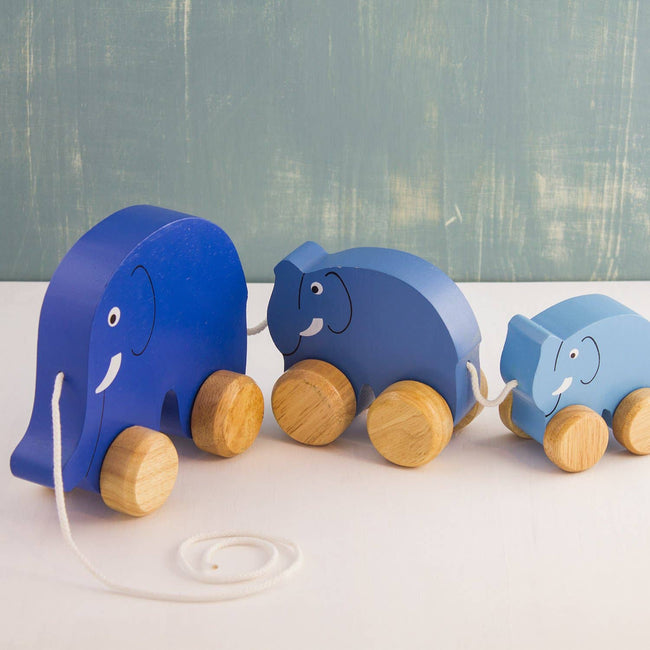 Wooden Pull-Along: Elephant Family