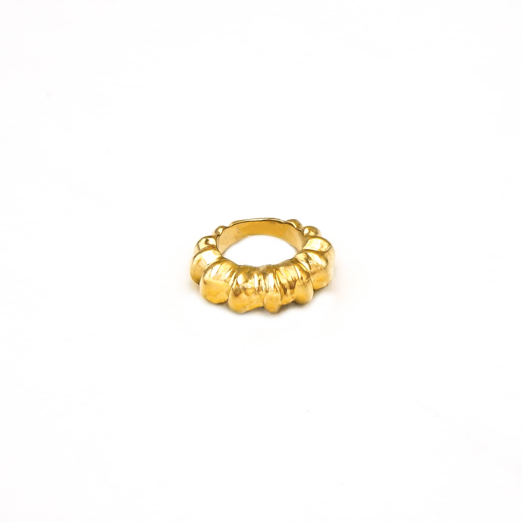 Rica Cobbled Band Ring: 7