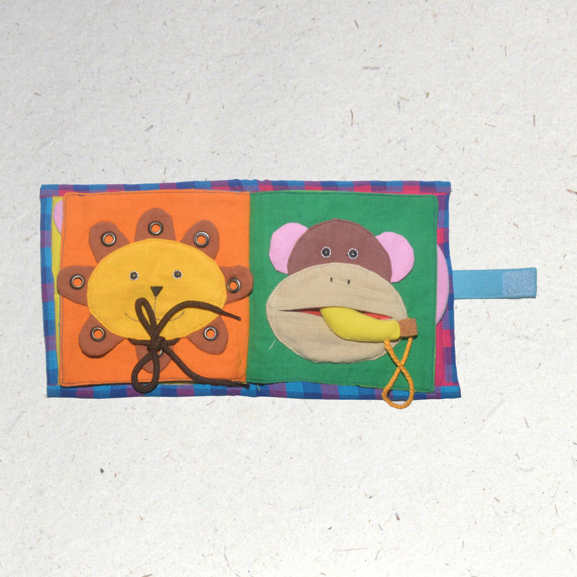 Animals Teach Me: Kids Fabric Book