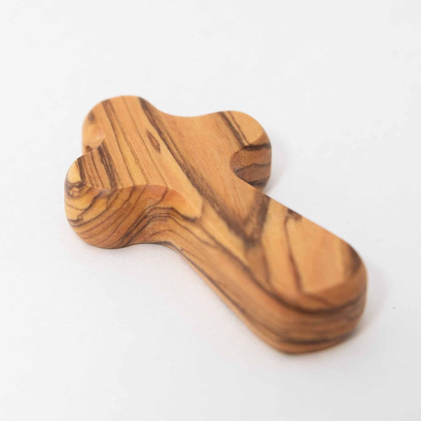 Duea Olive Wood Pocket Prayer Cross