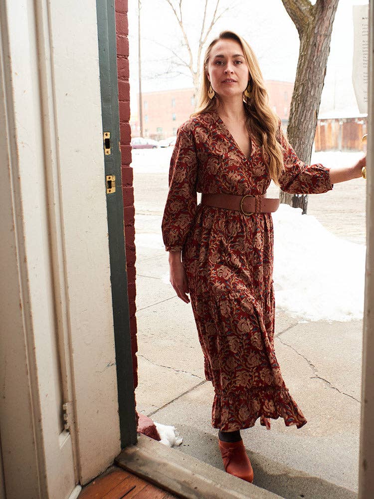 Britta Long Sleeve Tiered Dress Red Floral: Red Floral / L
