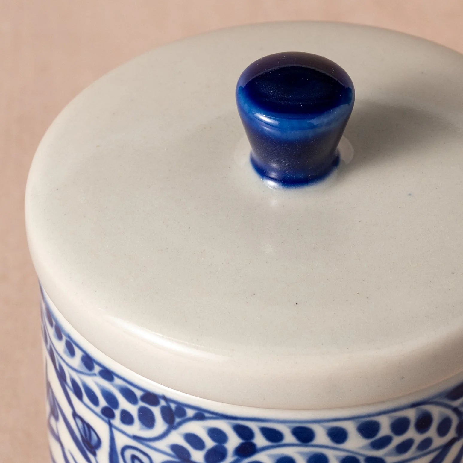 Sapa Clay Canister - 8 inch