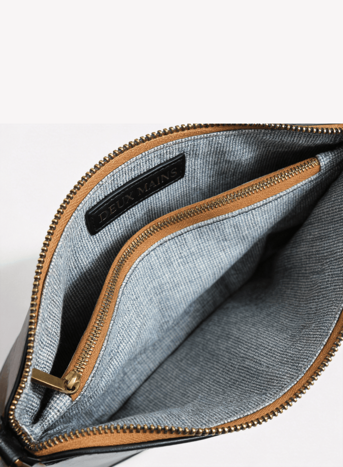 Woven Crossbody Clutch: Black