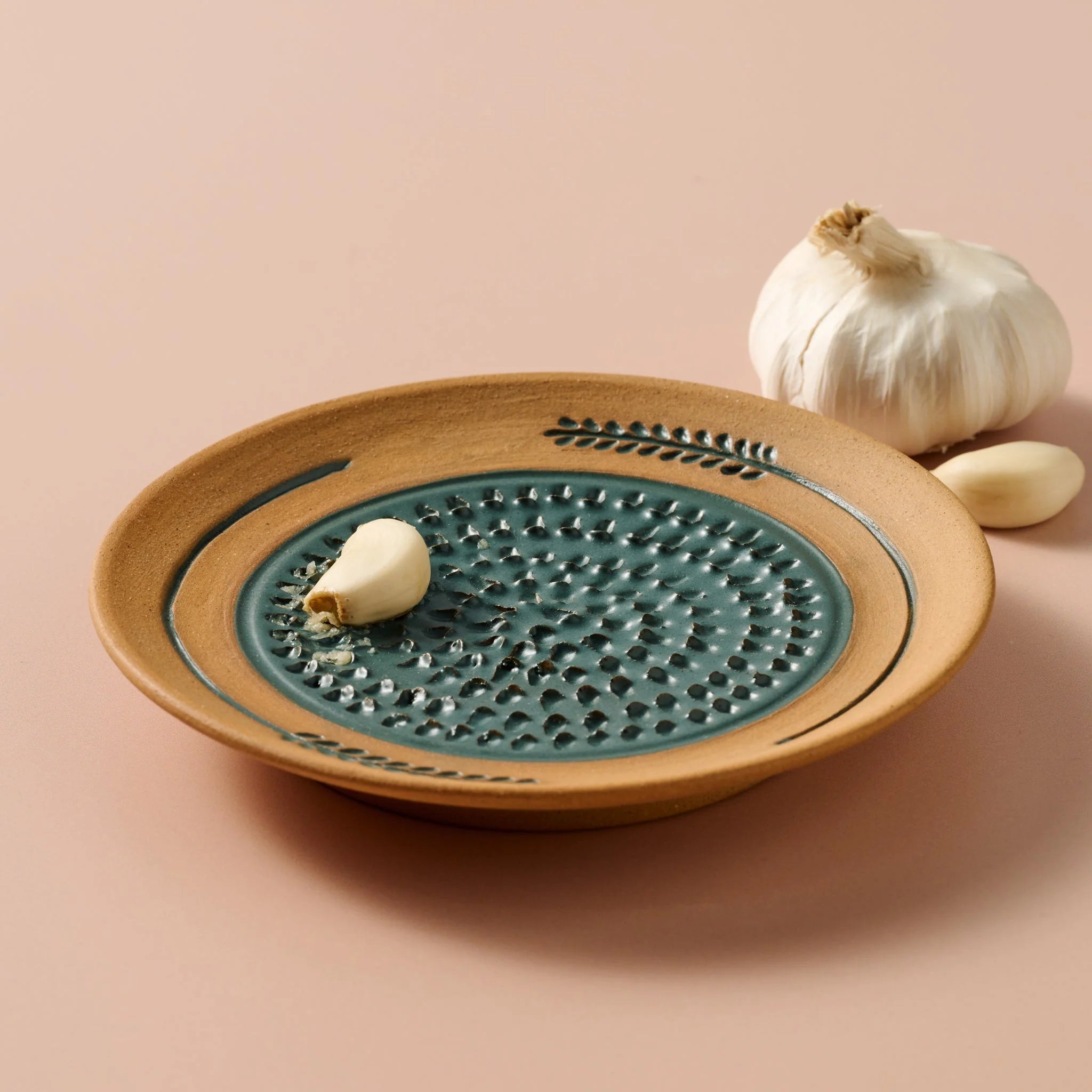 Terai Wheat Ceramic Greater Grater