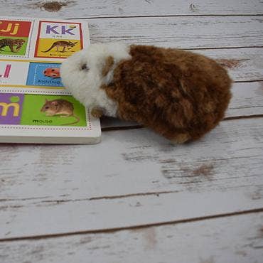 Cuyita Guinea Pig Alpaca Fur Toy: 5” x 2.0”