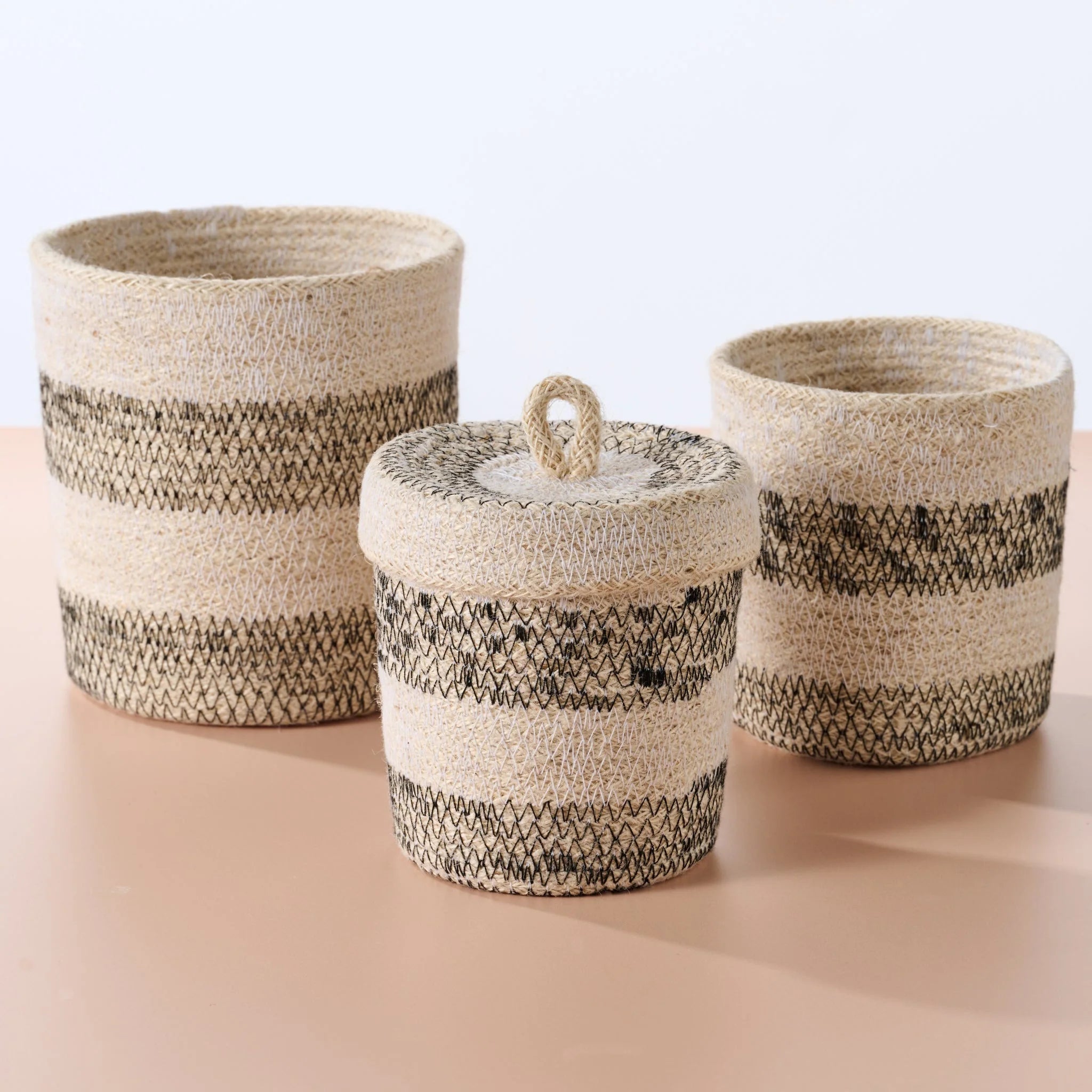 Dorakata Stitched Jute Basket 5.5