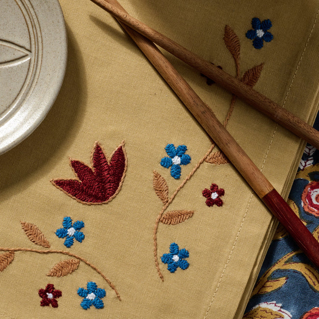 Aamani Floral Embroidered Napkin