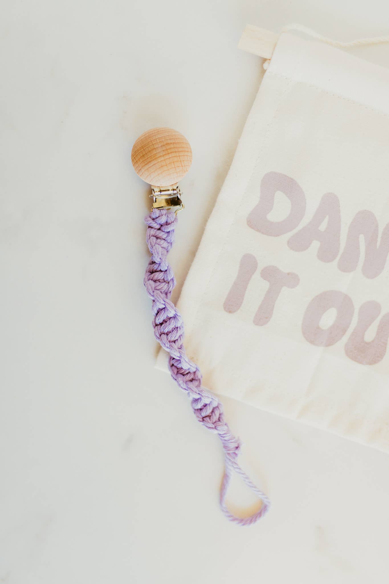 Macrame Paci Clip: Violet