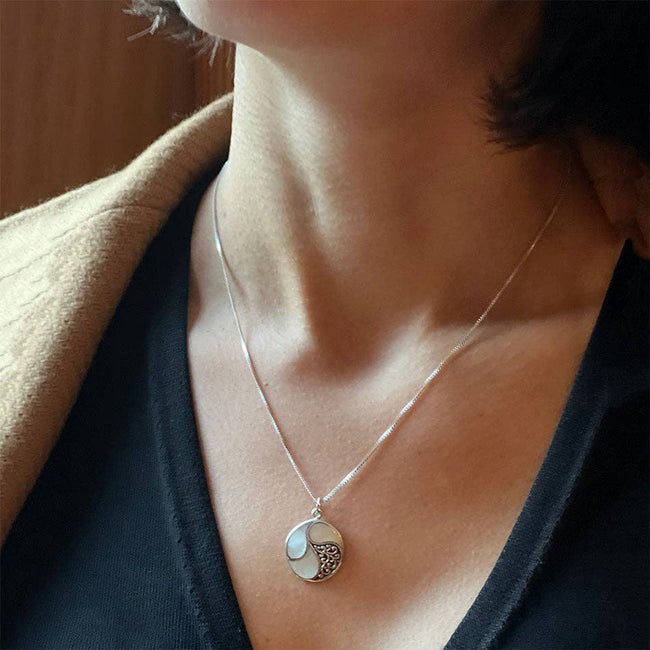 Mother of Pearl Necklace