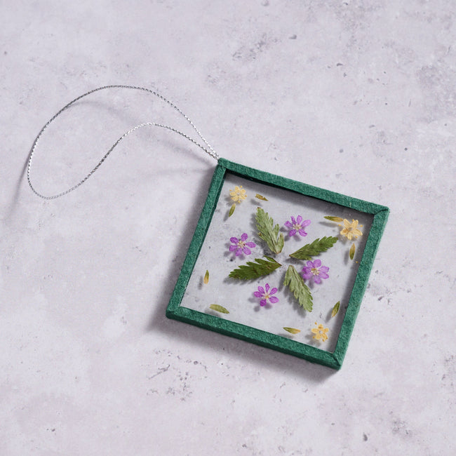 Sweet Blessings Pressed Flowers Ornament