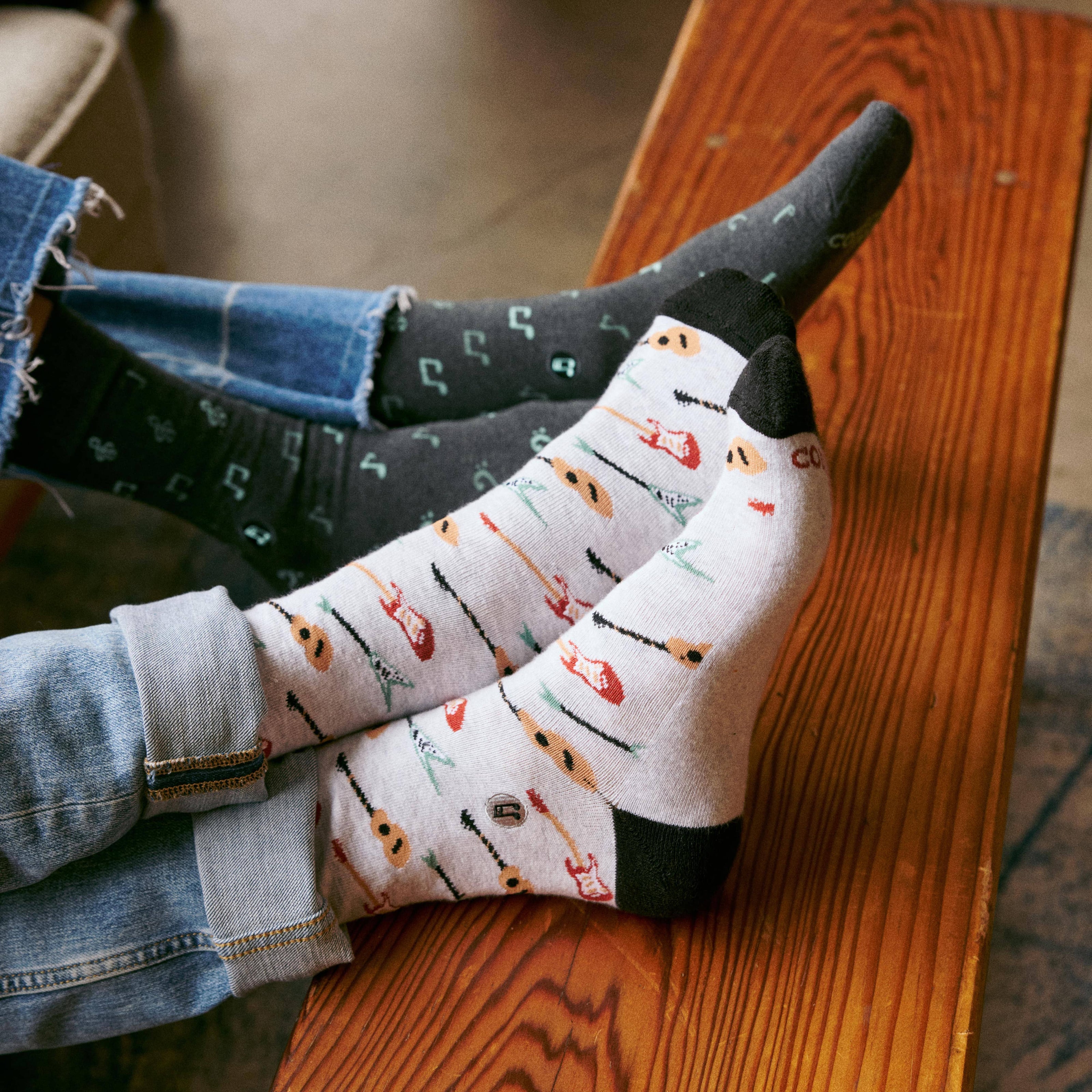 Socks that Support Music: Gray Guitars