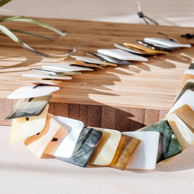 Mother of Pearl Squares Necklace - Playa Multicolor