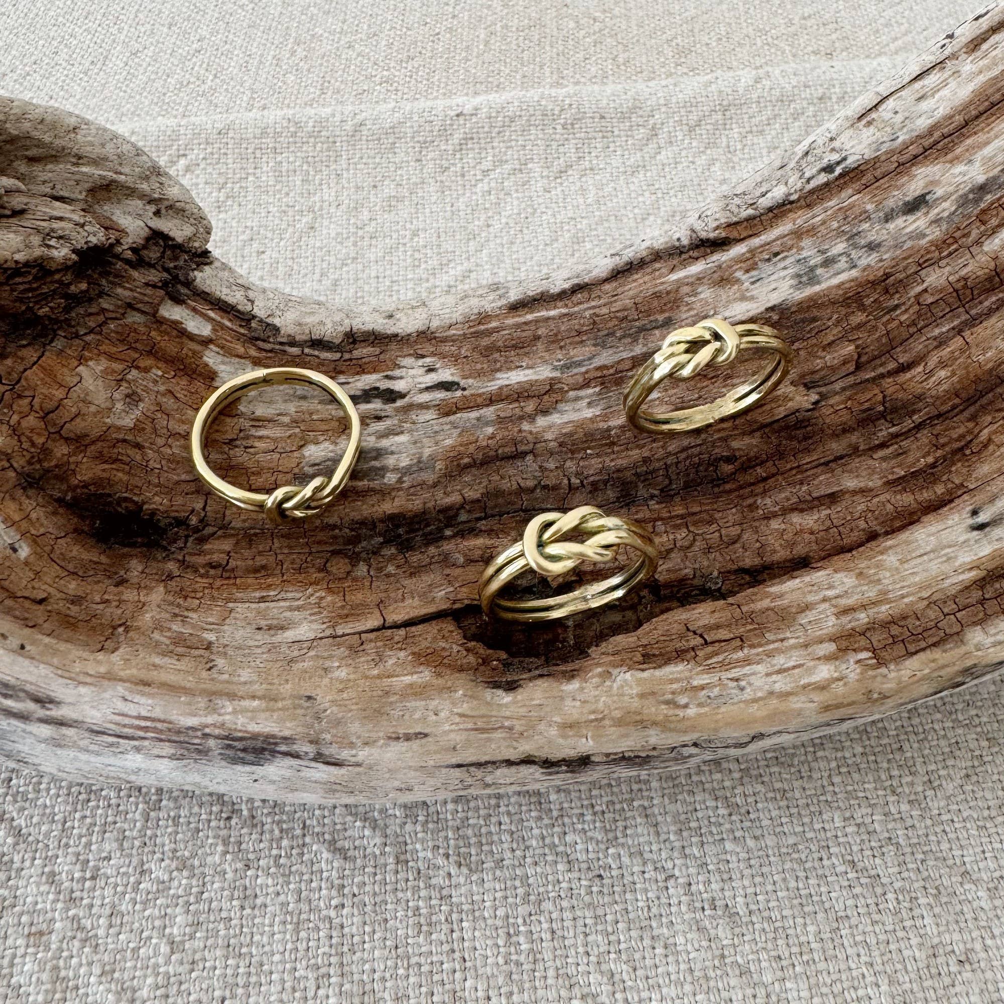 Delicate Style Beautiful Knot Band Ring