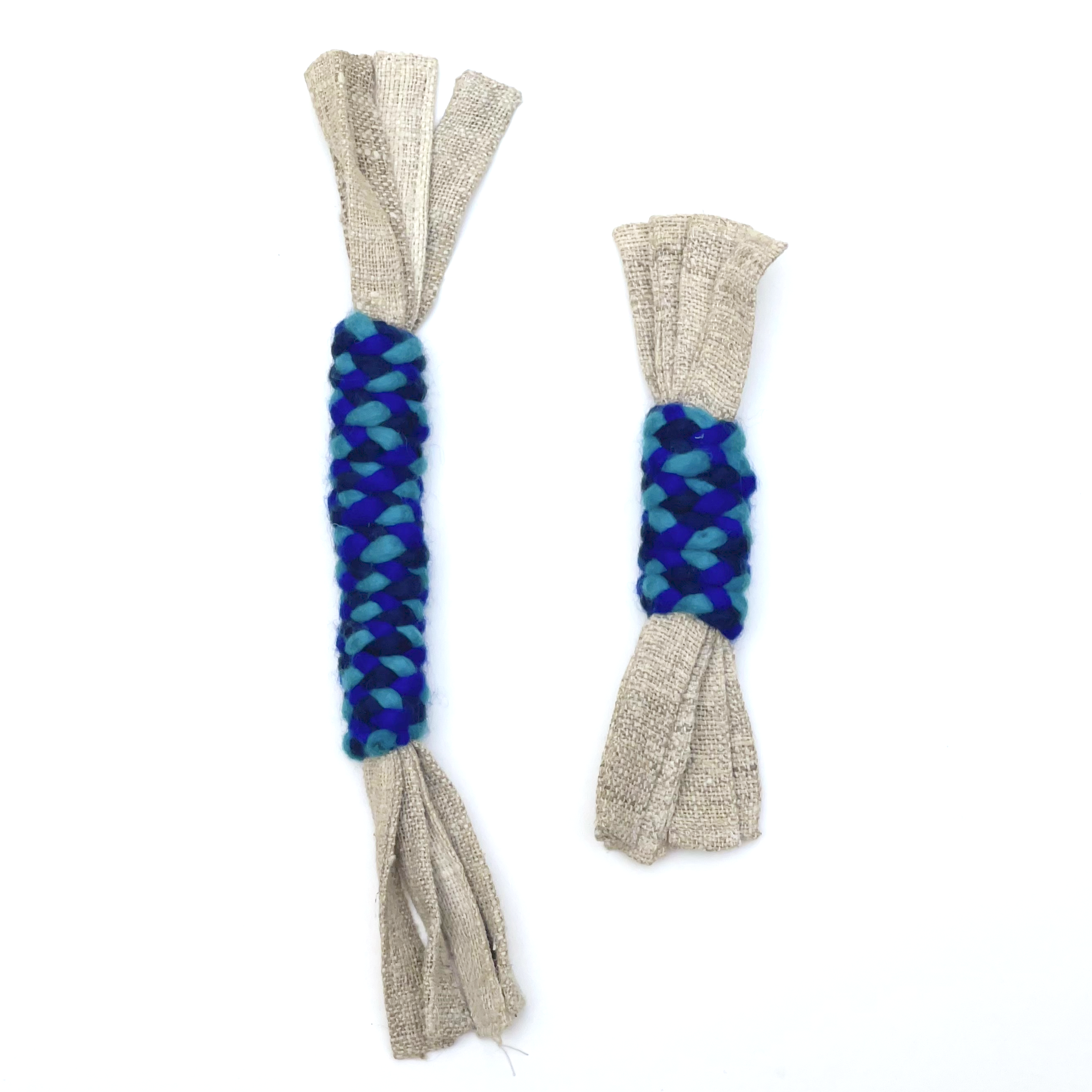 Dharma Dog Toy, Wool & Hemp Twist Pull, Blue/Turquoise: 16