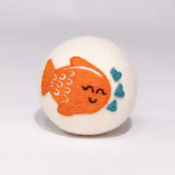 Eco Wool Dryer Balls: Goldfish