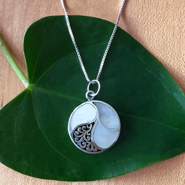 Mother of Pearl Necklace