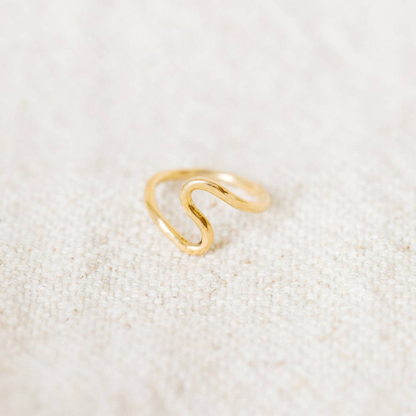Playful Squiggle Brass Band Ring