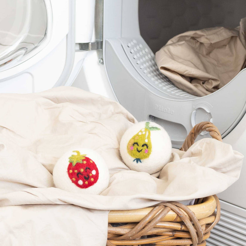 Eco Wool Dryer Balls: Bananas