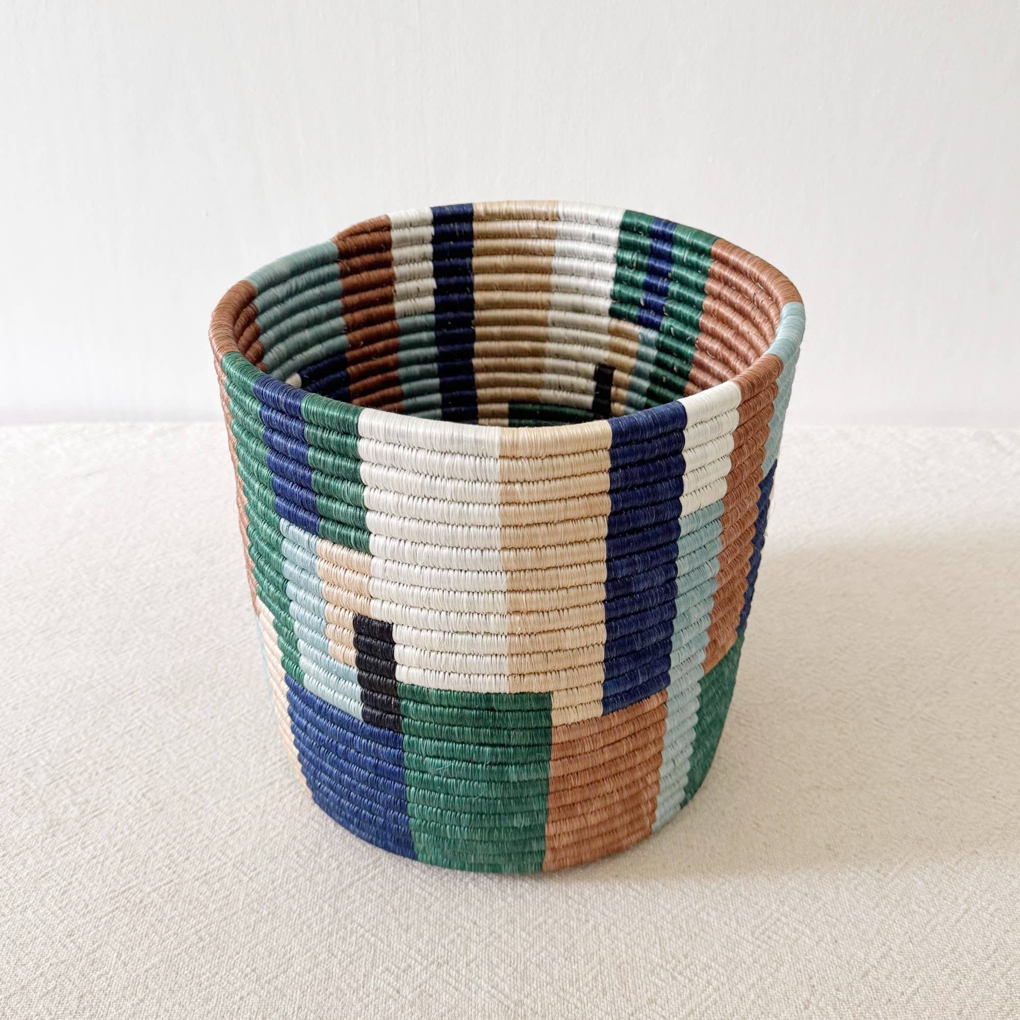 Storage Plant Basket: Shonga