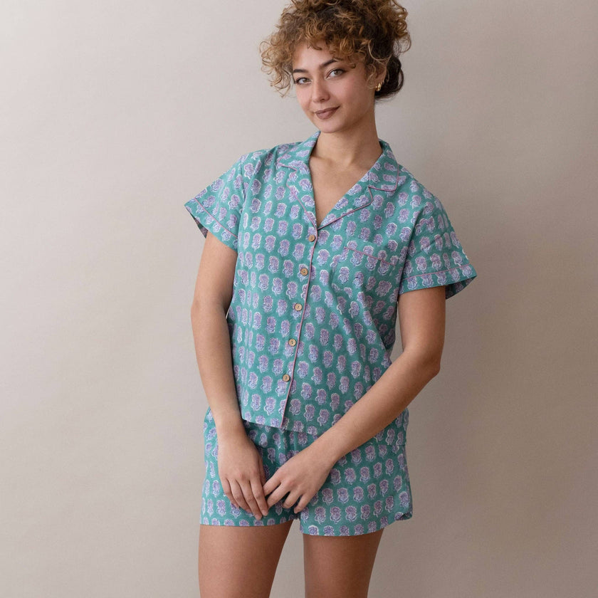 Short Sleeve/Shorts Pajama Set- Malin Clover: XL