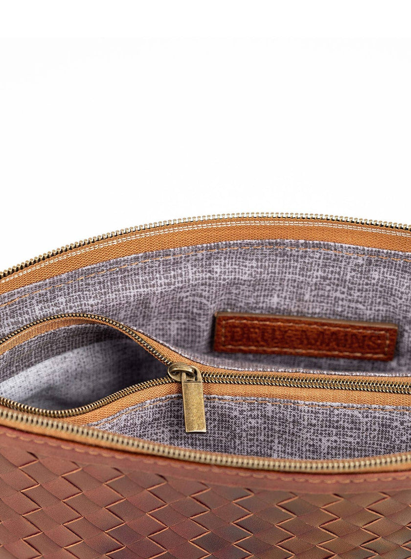 Woven Crossbody Clutch: Black