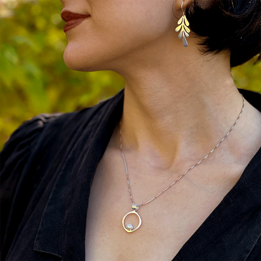 Wholeness Pearl Necklace - Brass