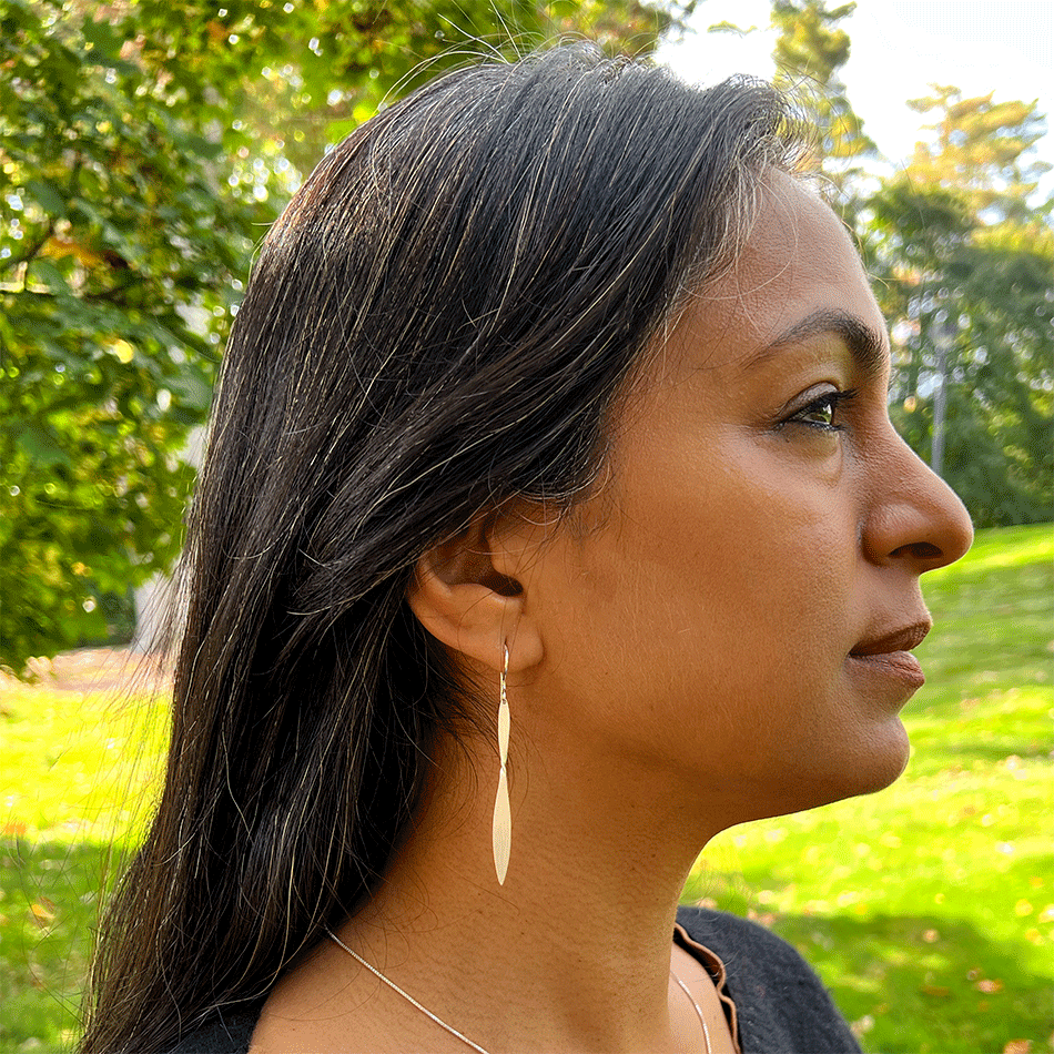 Elegant Point Earrings